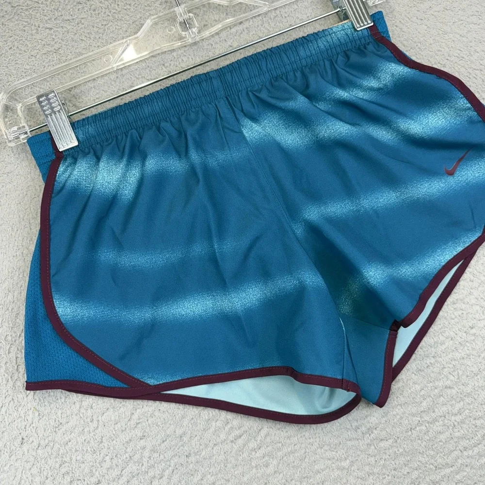 Nike Shorts Kids Medium Blue Stripe Dri-FIT‎ Running Training 3.5
